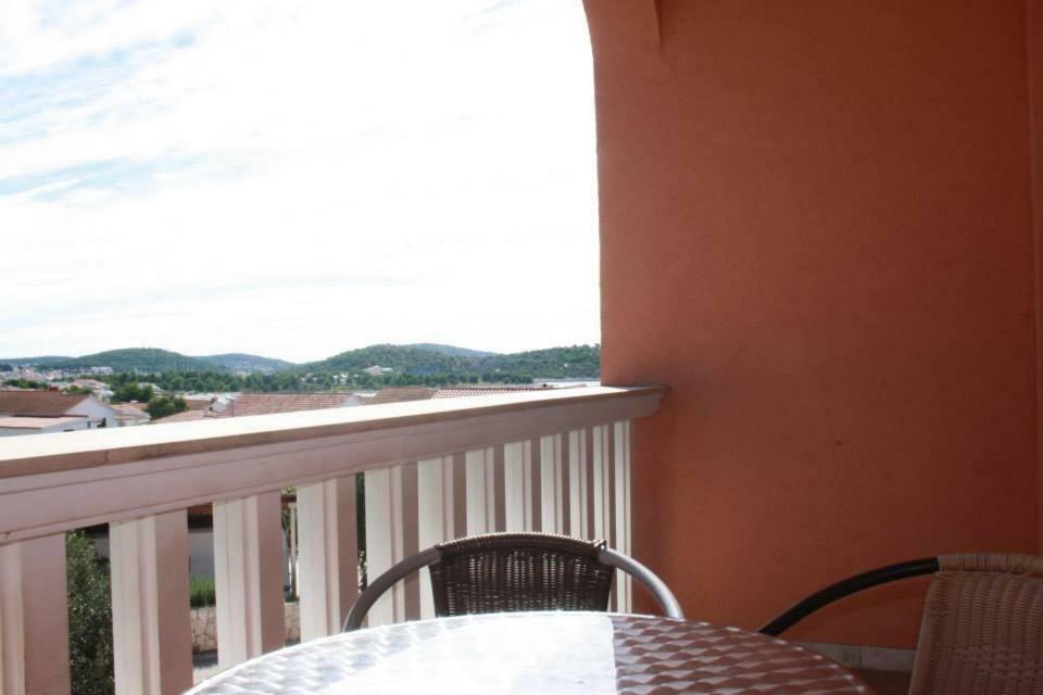 Apartmani Saric Rogoznica Зечево Екстер'єр фото