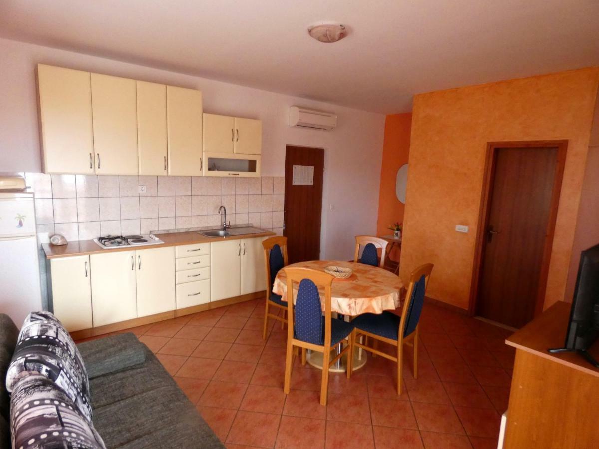 Apartmani Saric Rogoznica Зечево Екстер'єр фото